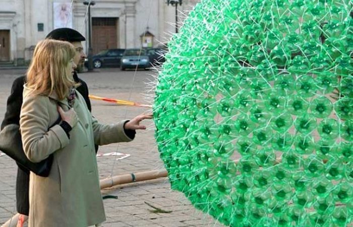 plastic bottle christmas tree